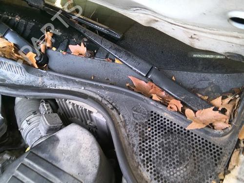 Used Front wiper motor Front wiper motor VW POLO V (6R1, 6C1) 1.6 TDI (90 hp) 40126506 40126506