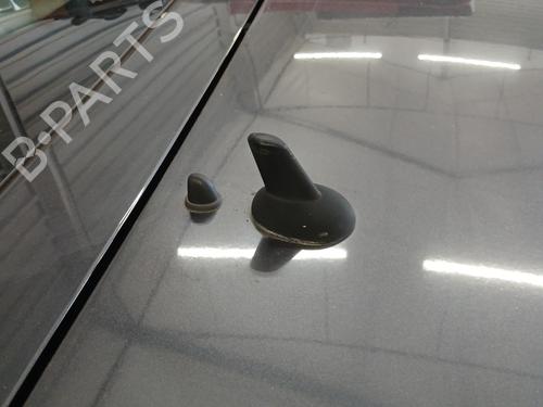Used Antenna/Base Antenna/Base RENAULT LAGUNA III (BT0/1) 2.0 dCi (BT01, BT08, BT09, BT0E, BT0K, BT12, BT1C, BT1D,... (150 hp) 32024715 32024715