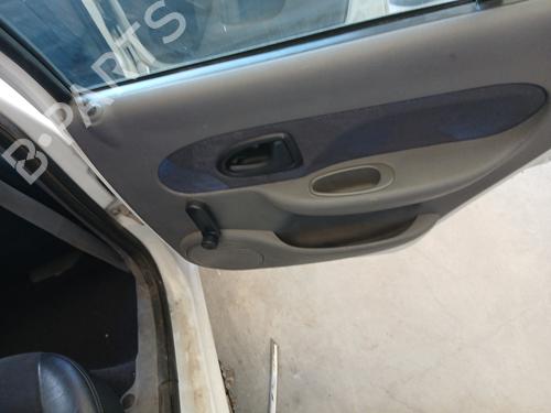 Rudehejsemekanisme Højre bagtil RENAULT CLIO II (BB_, CB_) 1.2 (BB0A, BB0F, BB10, BB1K, BB28, BB2D, BB2H, CB0A,... (58 hp) 28509706