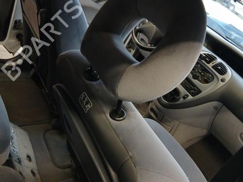 Right front seat CITROËN XSARA PICASSO (N68) 1.6 HDi | BP31341210C16 