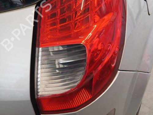 right-taillight-renault-scenic-ii-jm01_-2003-2004-2005-2006-2007-2008-2009-2010-32671371 main image