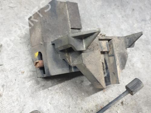 Used Left headlight support Left headlight support PEUGEOT 205 II (20A/C) 1.0 (45 hp) 36515746 36515746
