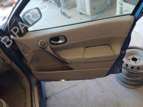 Used Front right window mechanism Front right window mechanism RENAULT MEGANE II (BM0/1_, CM0/1_) [2001-2012] 33722894 33722894