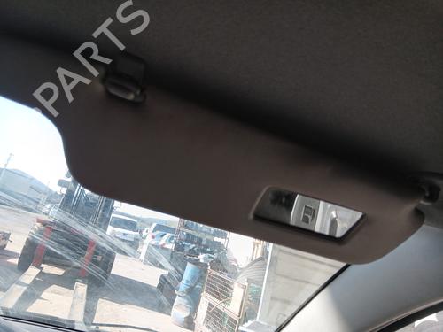 Højre solskærm Højre solskærm TOYOTA YARIS (_P1_) 1.4 D-4D (NLP10_, NLP10R) (75 hp) 33116289 33116289