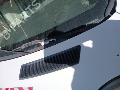 Used Front wiper motor OPEL VIVARO A Van (X83) 1.9 DTI (F7) (101 hp) 31993900