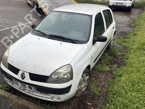 Brugte RENAULT CLIO II (BB_, CB_) 1.5 dCi (B/CB07) (65 hp) 4434784