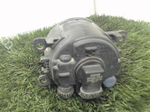 Used Right front fog light FORD FIESTA VI (CB1, CCN) 1.6 TDCi (90 hp) 20883369