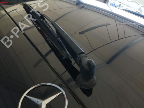 Used Rear wiper motor MERCEDES-BENZ M-CLASS (W163) ML 270 CDI (163.113) (163 hp) 25472460