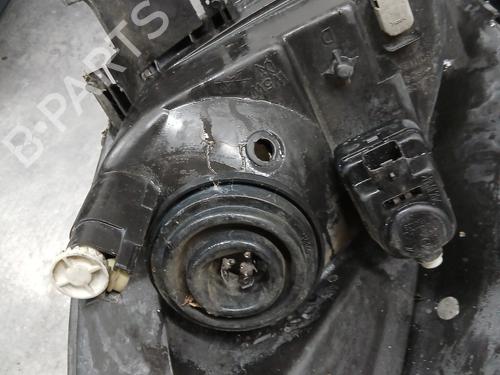 Right headlight CITROËN XSARA PICASSO (N68) 2.0 HDi | BP31264411C29 