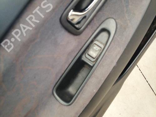 Used Left front window switch Left front window switch VOLVO V40 Estate (645) 1.6 (105 hp) 24402777 24402777