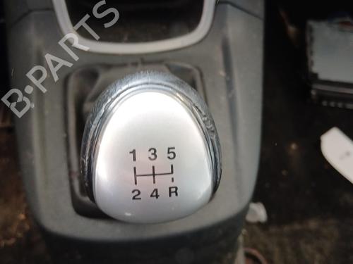 Used Shift knob FORD FIESTA VI (CB1, CCN) 1.4 TDCi (70 hp) 33041775