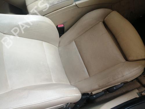 Right front seat BMW 3 (E90) 320 d | BP24148399C16 