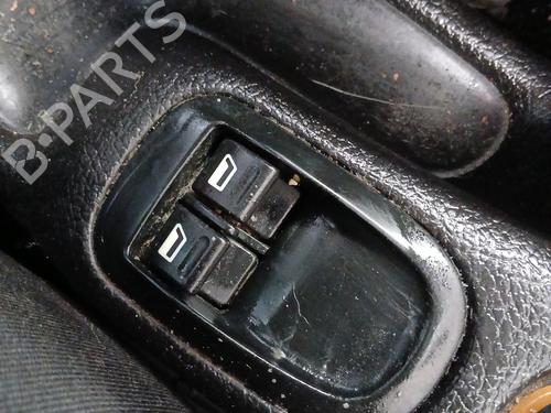 Used Left front window switch Left front window switch PEUGEOT 206 SW (2E/K) 1.4 HDi (68 hp) 31642114 31642114