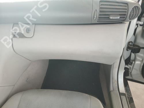 Handskerum MERCEDES-BENZ C-CLASS (W203) C 220 CDI (203.006) (136 hp) 30098393