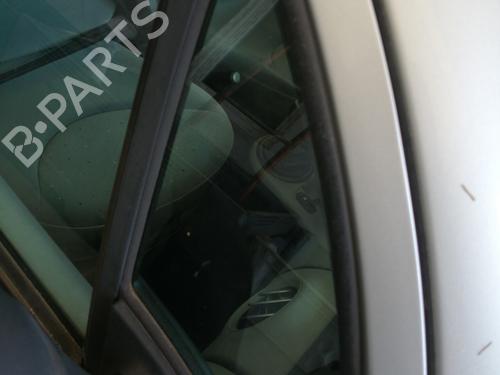 Front right quarter glass CITROËN C3 I (FC_, FN_) 1.4 HDi | BP27572260C112 