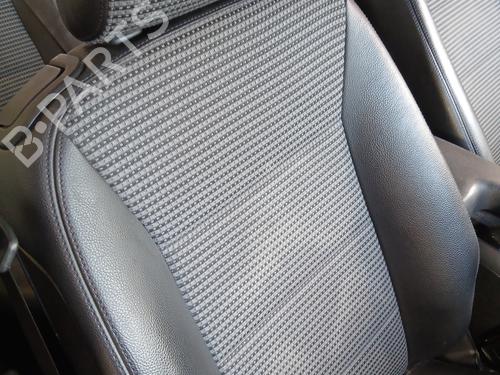 Used Right front seat Right front seat MERCEDES-BENZ B-CLASS Sports Tourer (W245) B 180 CDI (245.207) (109 hp) 33200415 33200415