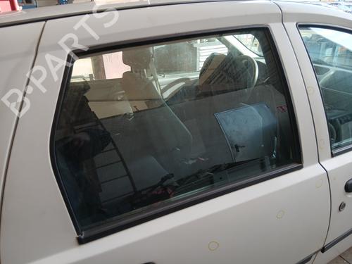Used Rear right door window Rear right door window 32176216 32176216