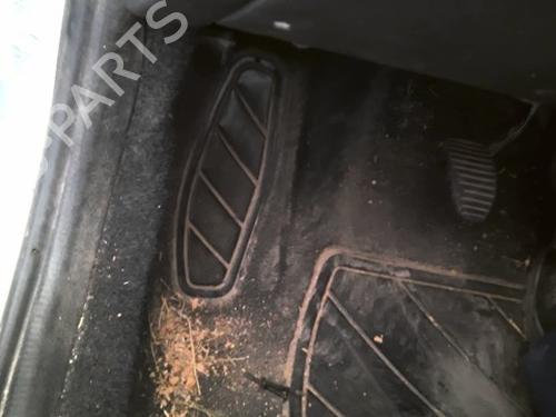 Used Clutch pedal Clutch pedal PEUGEOT 306 Break (7E, N3, N5) 1.9 D (69 hp) 40535819 40535819