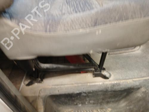 Right front seat RENAULT MASTER II Van (FD) 2.8 dTI (FD0C, FD0F, FD2B, FD2F, FD3C, FD3F) | BP29943053C16