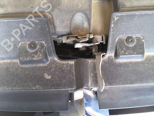 Used Hood lock Hood lock CITROËN C5 I (DC_) 2.0 HDi (DCRHZB, DCRHZE) (109 hp) 40203868 40203868