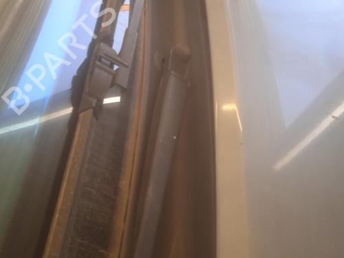 Used Front wiper motor CITROËN C5 II (RC_) 1.8 16V (125 hp) 23250551