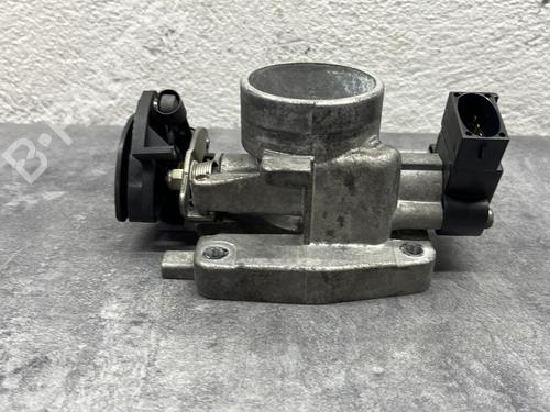 Used Throttle body FORD FIESTA IV (JA_, JB_) 1.3 i (60 hp) 21081239