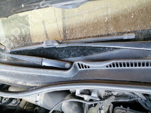 Front windshield wiper arm VW GOLF V (1K1) 1.9 TDI | BP26951456C143 