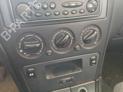 Commande Chauffage CITROËN XSARA (N1) 1.4 i (75 hp) 32139060