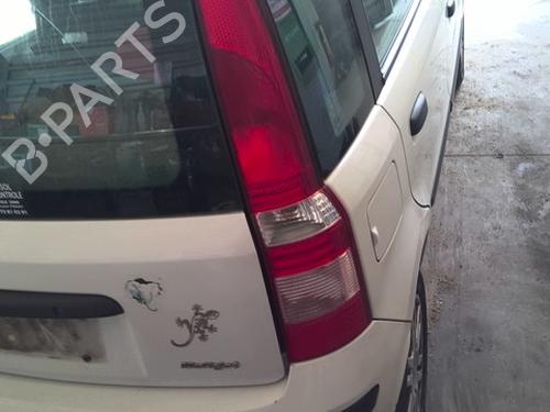 Used Right taillight Right taillight FIAT PANDA (169_) 1.3 D Multijet (169.AXC1A) (70 hp) 40437422 40437422