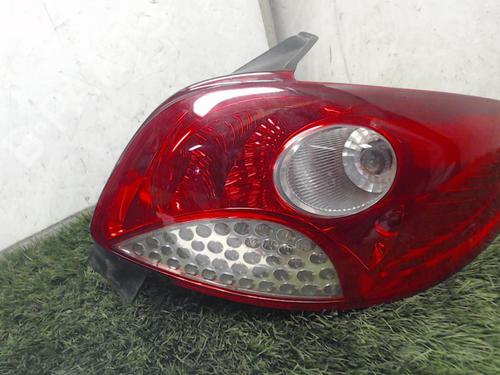 Right taillight PEUGEOT 206+ (2L_, 2M_) 1.4 HDi eco 70 | BP21276281C35 