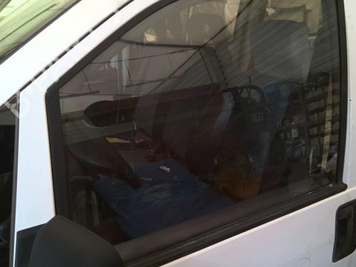 Used Front left door window Front left door window 39459703 39459703