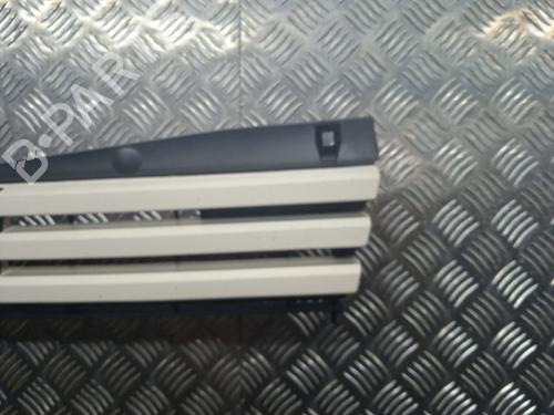 Grille PEUGEOT 205 II (20A/C) 1.7 Diesel | BP21277543C40