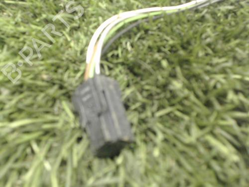 Retrovisor esquerdo Retrovisor esquerdo PEUGEOT 307 CC (3B) 2.0 HDi 135 (136 hp) 20886926 20886926