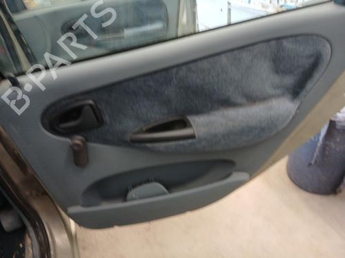 Używane Mechanizm podnoszenia szyby tylnej prawej RENAULT MEGANE Scenic (JA0/1_) 1.6 e (JA0F) (90 hp) 30457850