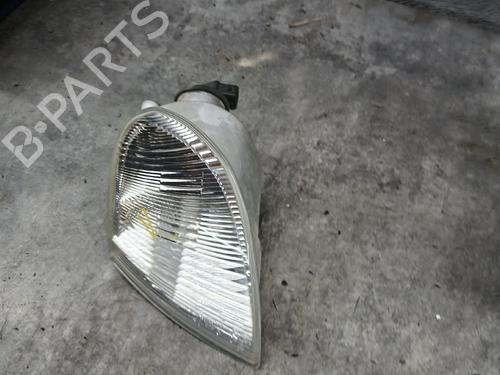Blinklys fortil venstre Blinklys fortil venstre PEUGEOT PARTNER Box Body/MPV (5_, G_) 1.9 D (69 hp) 37001274 37001274