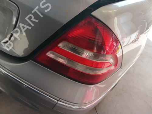 Used Right taillight MERCEDES-BENZ C-CLASS (W203) C 220 CDI (203.008) (150 hp) 32113656