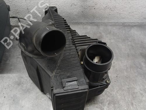 Used Air filter box RENAULT CLIO III (BR0/1, CR0/1) 1.5 dCi (BR17, CR17) (86 hp) 32420135