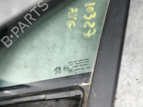 Front left quarter glass PEUGEOT 2008 I (CU_) 1.2 VTi | BP24502262C111