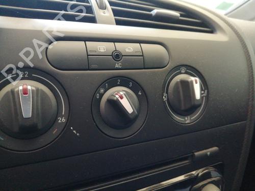 Climate control SEAT LEON (1P1) 1.6 TDI | BP26709402I5 