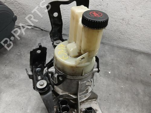 Used Steering pump RENAULT MASTER III Van (FV) 2.3 dCi 145 FWD (FV0E, FV0F, FV0H, FV02, FV0M, FV0S,... (146 hp) 31018211