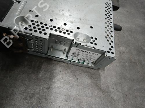 Used Radio Radio PEUGEOT 207 (WA_, WC_) 1.4 BiFuel (73 hp) 31952872 31952872