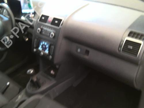 Dashboard VW TOURAN (1T3) 2.0 TDI | BP38927753C46 - Image 3