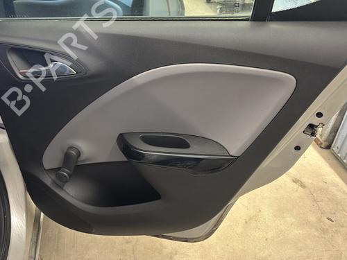 Elevador vidro trás direito OPEL CORSA E (X15) 1.3 CDTI (08, 68) (75 hp) 31279553