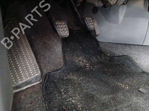 Clutch pedal TOYOTA RAV 4 II (_A2_) 2.0 D 4WD (CLA20_, CLA21_, CLA20R, CLA21R) | BP30109444I13