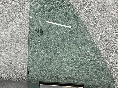 Front right quarter glass AUDI TT (8N3) 1.8 T | BP20883928C112 