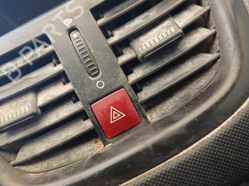Warning switch PEUGEOT 206+ (2L_, 2M_) 1.4 HDi eco 70 | BP29333884I22 - Image 2