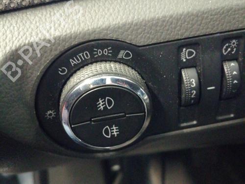 Headlight switch CHEVROLET CRUZE (J300) 2.0 CDI | BP27618806I24