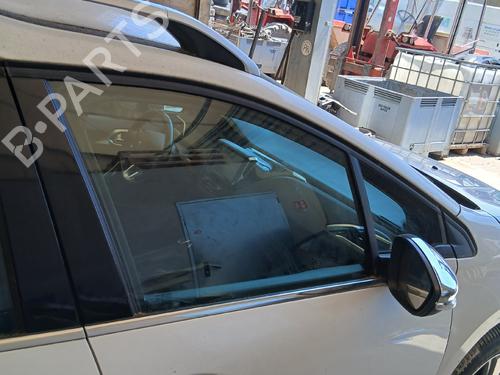 front-right-door-window-peugeot-2008-i-cu_-2013-36414836 main image