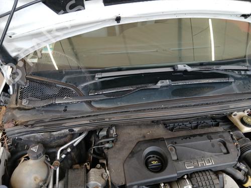 Used Front wiper motor Front wiper motor CITROËN DS4 (NX_) 1.6 HDi 115 (114 hp) 29760184 29760184