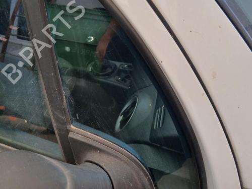 Used Front right quarter glass Front right quarter glass CITROËN C3 I (FC_, FN_) 1.4 HDi (68 hp) 38776778 38776778